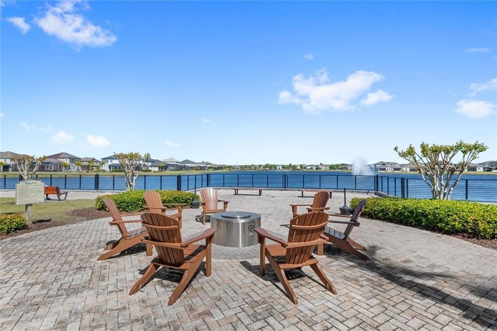 2449 Varenna Loop - Photo 36