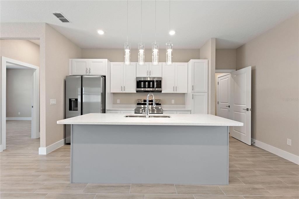 302 Elderberry Court - Photo 4