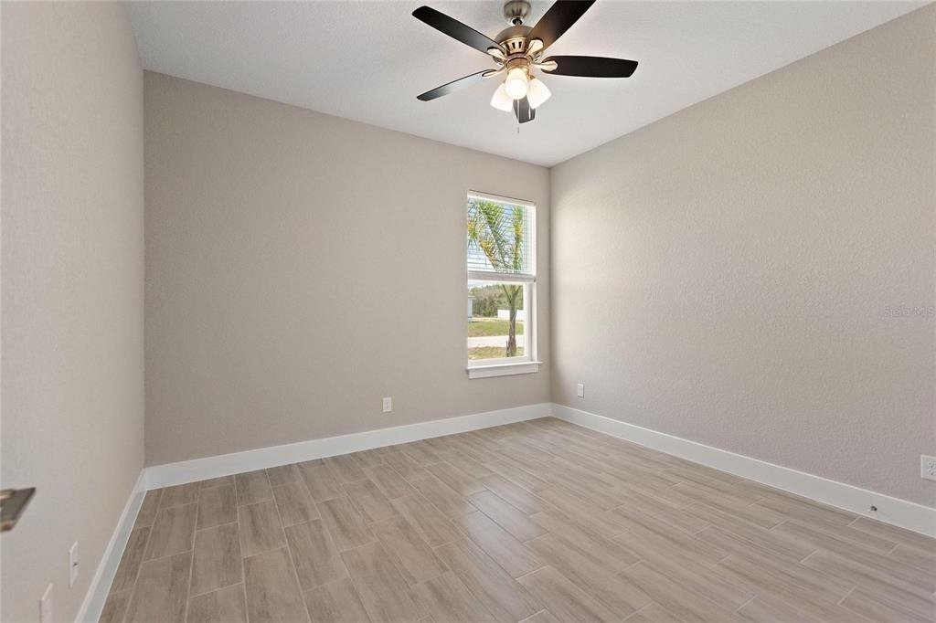 302 Elderberry Court - Photo 20