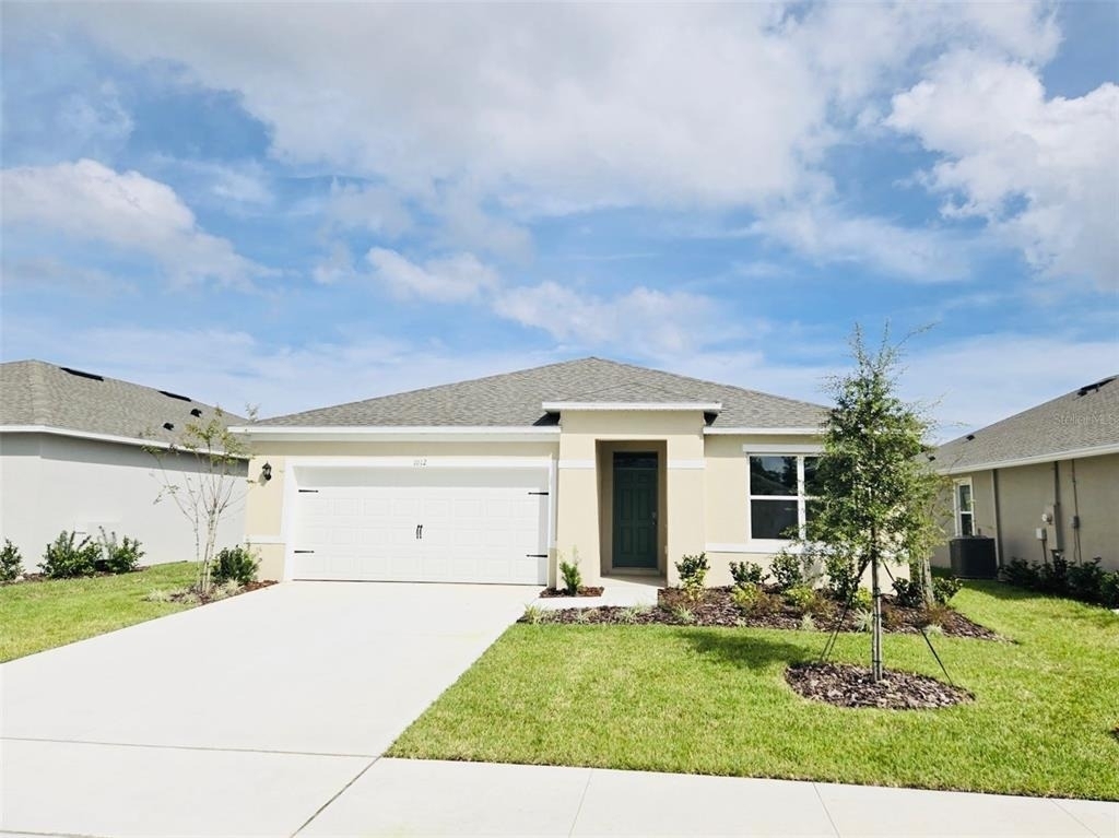 1012 Champion Ridge Drive - Photo 2