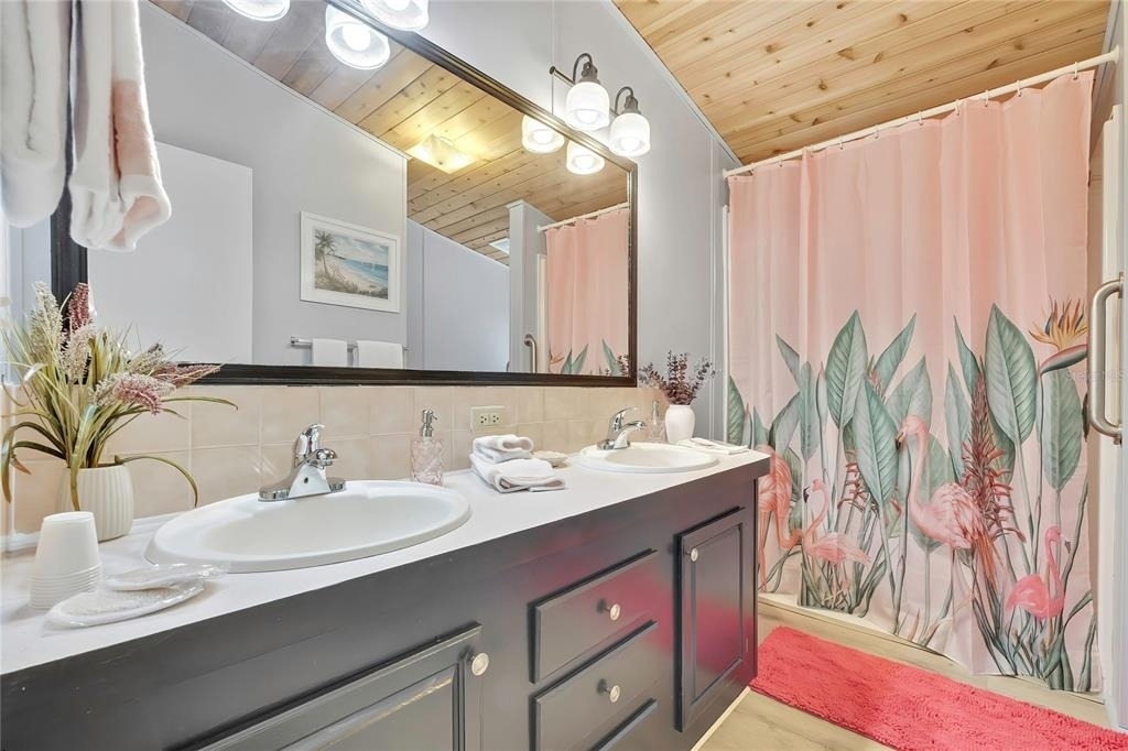 6388 W Oaklawn Street - Photo 15