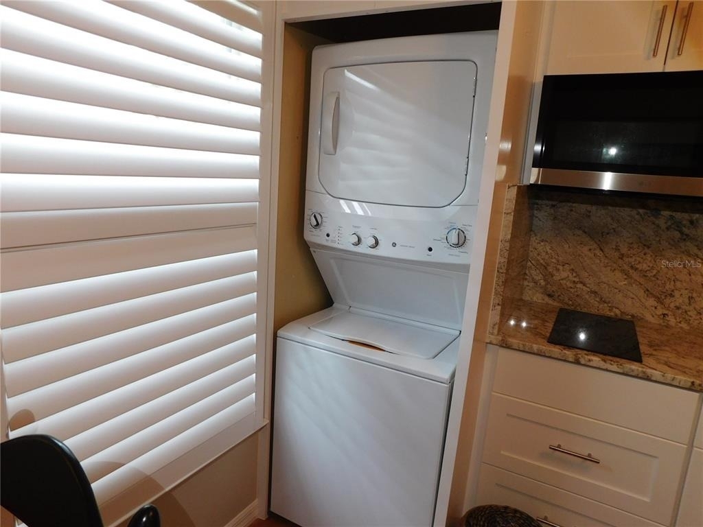 2336 Runyon Court - Photo 16