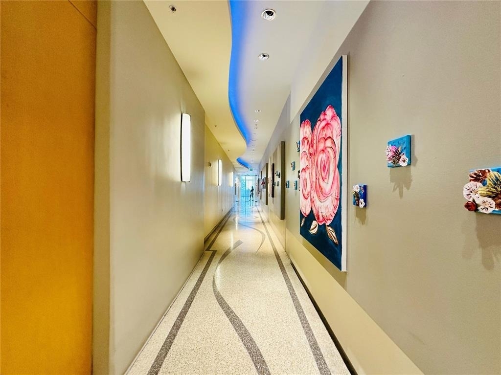 150 E Robinson Street - Photo 10