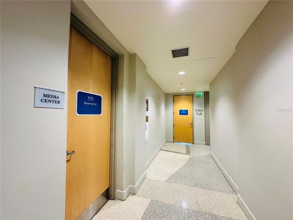 150 E Robinson Street - Photo 11