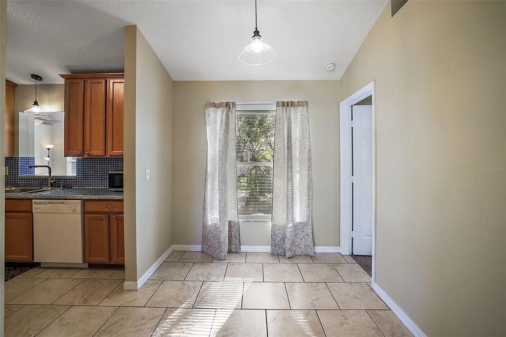 1020 High Ridge Ct - Photo 19