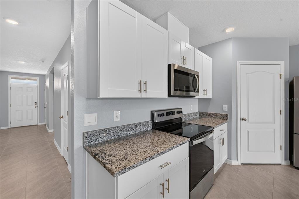 1324 Middle Lake Drive - Photo 7