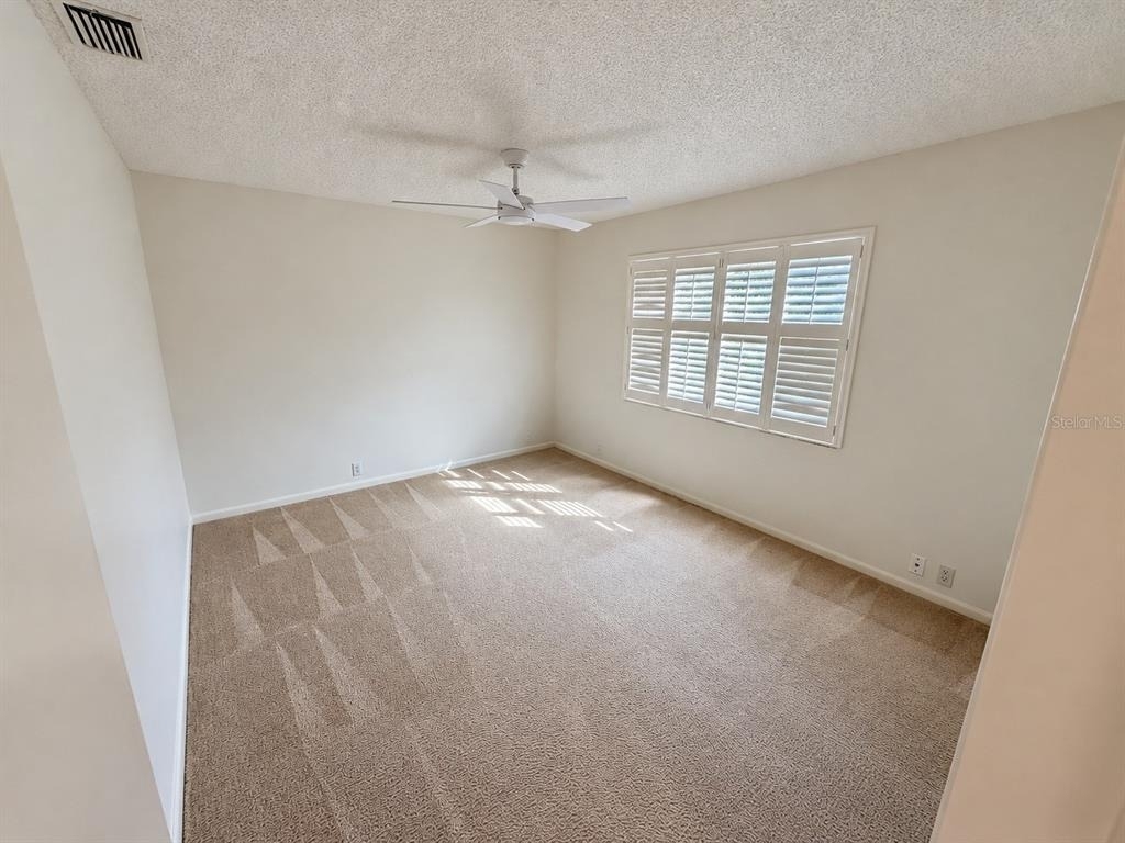 4871 Winterhaven Drive - Photo 15