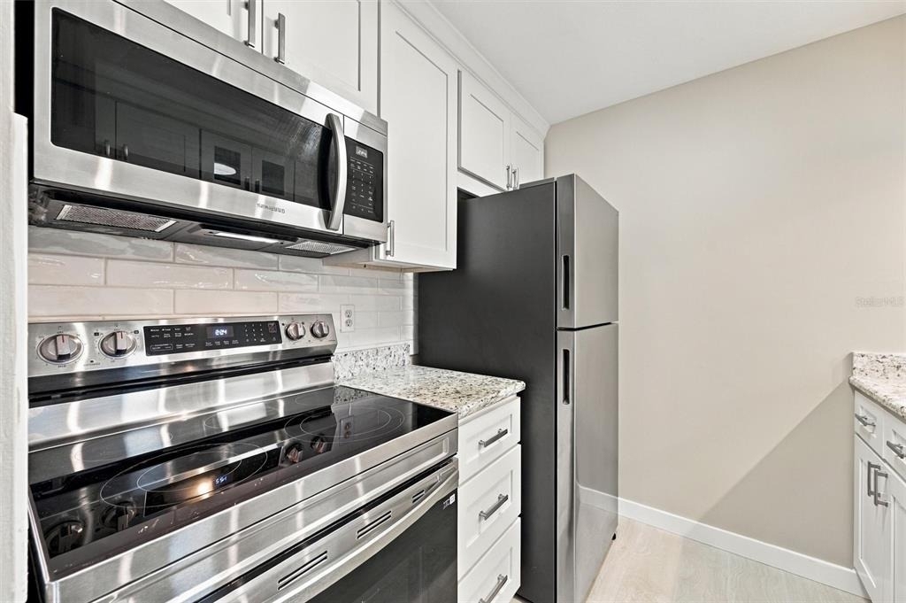 3265 Beneva Road - Photo 5