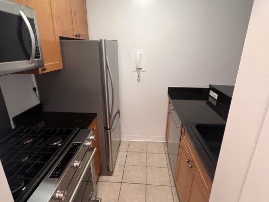 East 34th Street - Photo 2