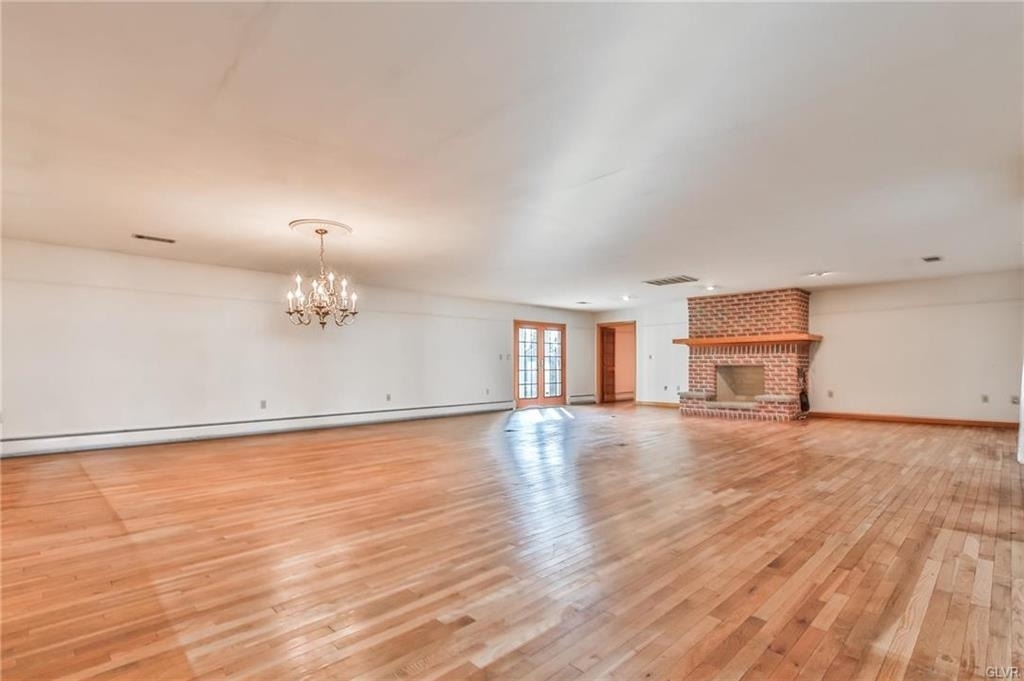 373 E High Street - Photo 6