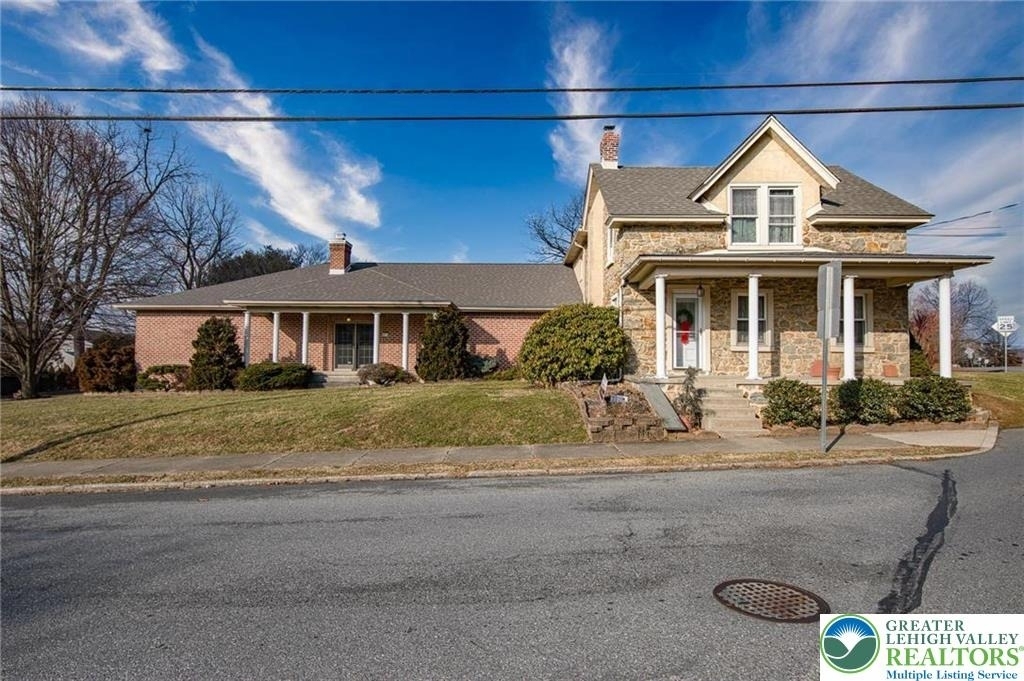 373 E High Street - Photo 0