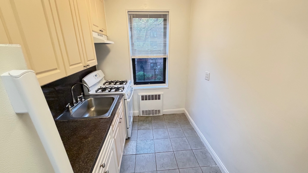34-41 77th Street - Photo 3