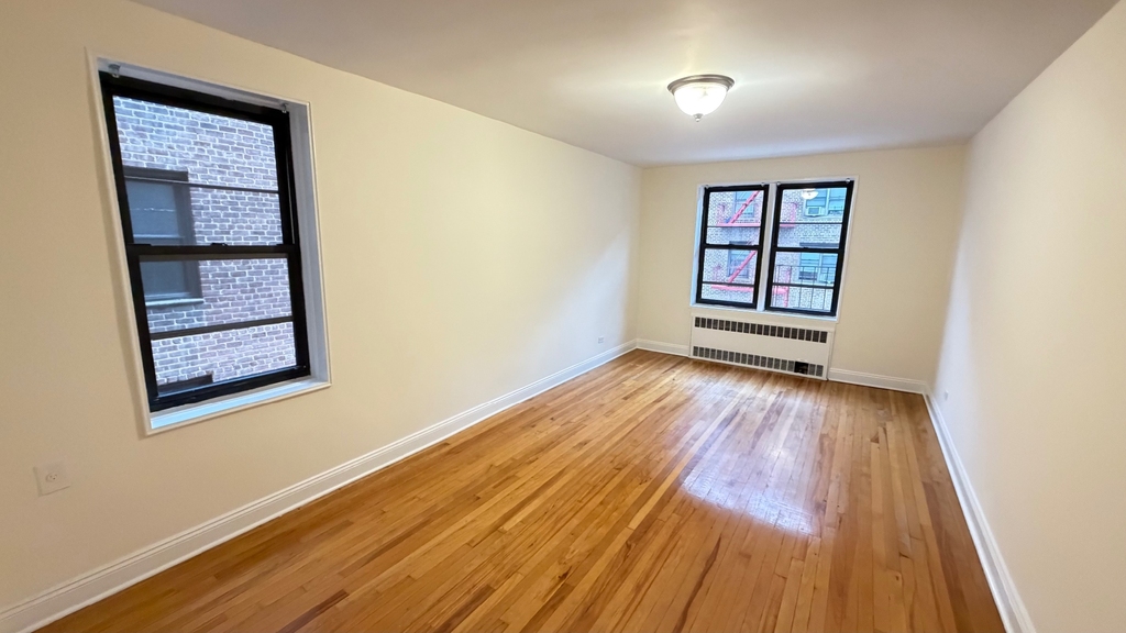 34-21 77th Street - Photo 15