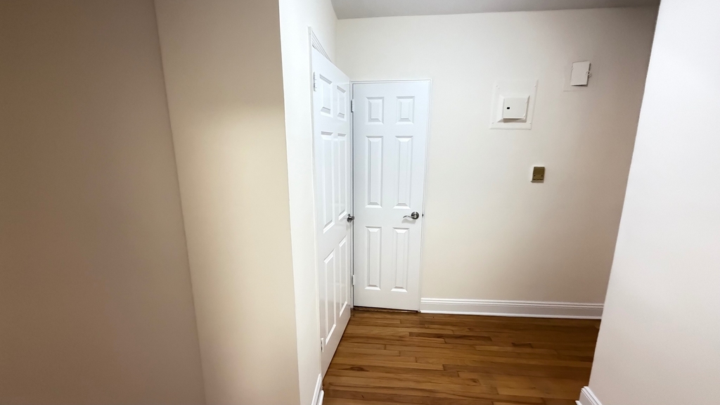 34-21 77th Street - Photo 6