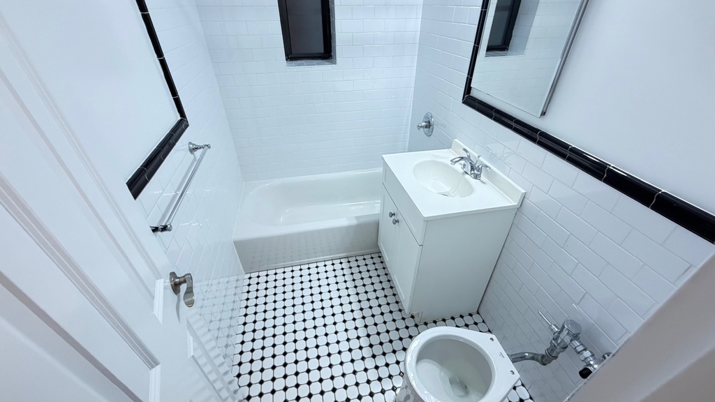 34-21 77th Street - Photo 10