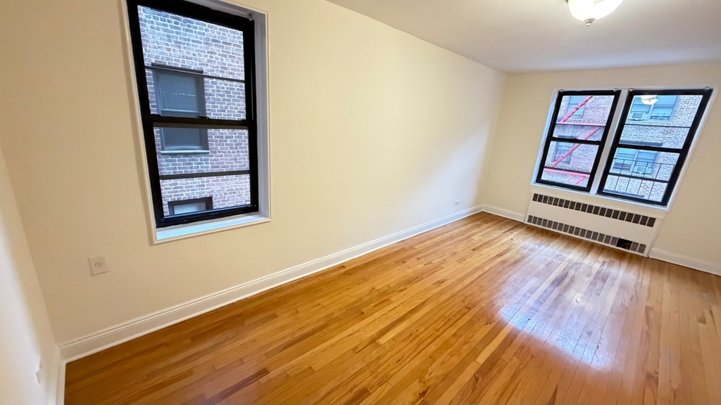 34-21 77th Street - Photo 16