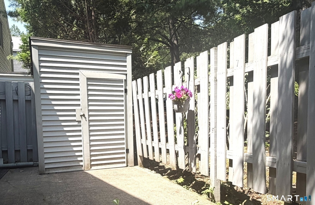 12 Talcott Forest Road - Photo 11