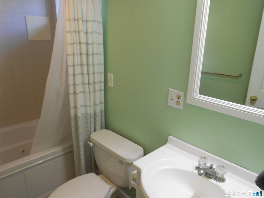 11 Cribbins Avenue - Photo 8