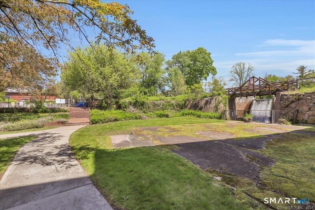 222 Williams Street - Photo 13