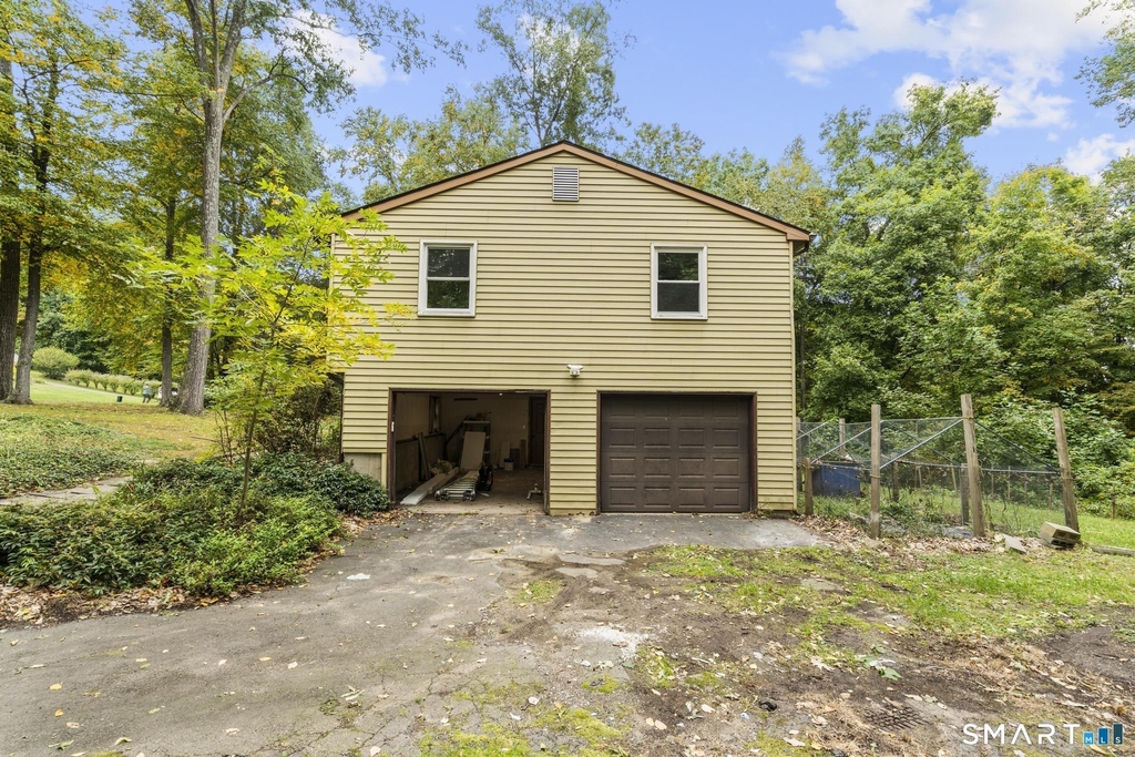 32 Woodhaven Drive - Photo 5