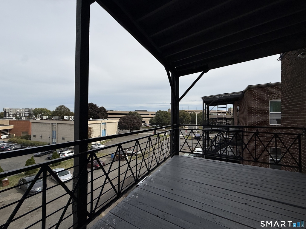 27 Main Street - Photo 5