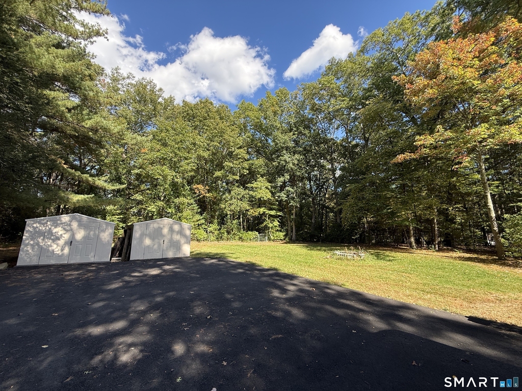 549 Churchill Street - Photo 4