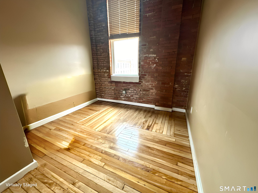 325 Lafayette Street - Photo 13