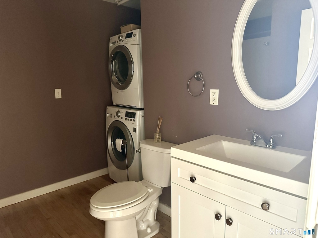 325 Lafayette Street - Photo 15