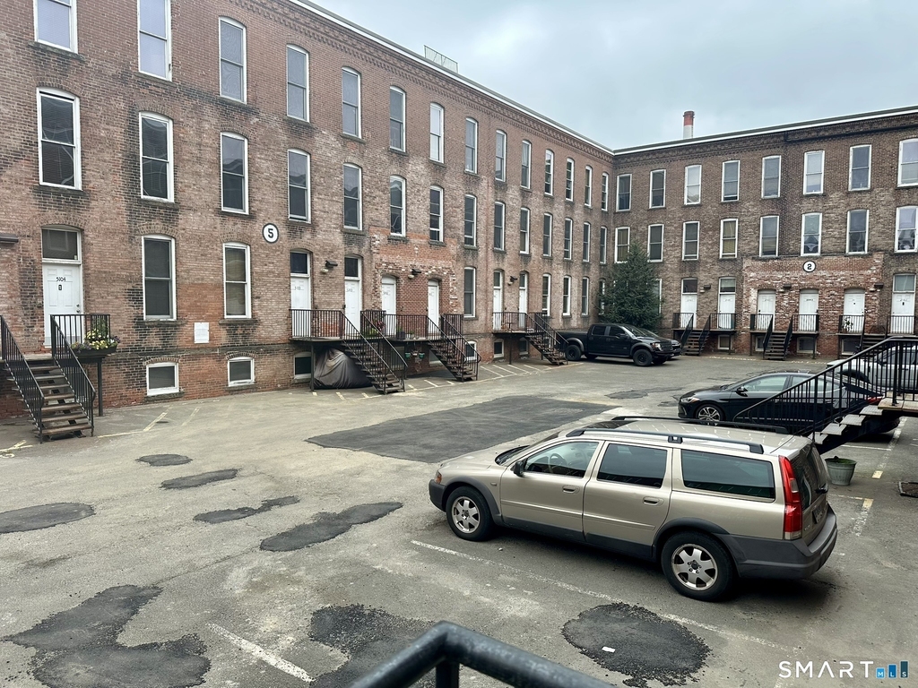 325 Lafayette Street - Photo 21