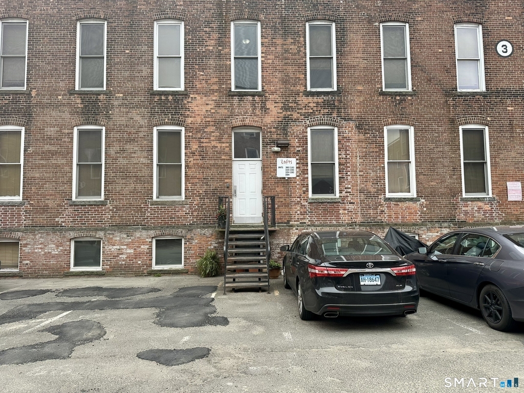 325 Lafayette Street - Photo 17