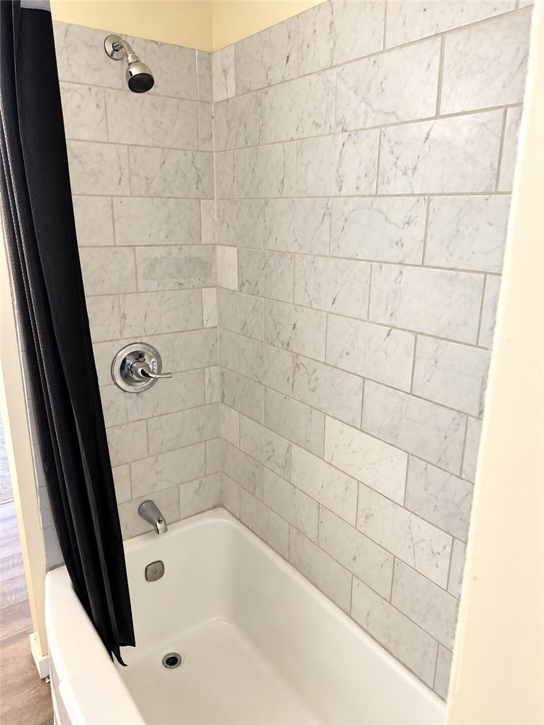 1538 5th Ave - Photo 4