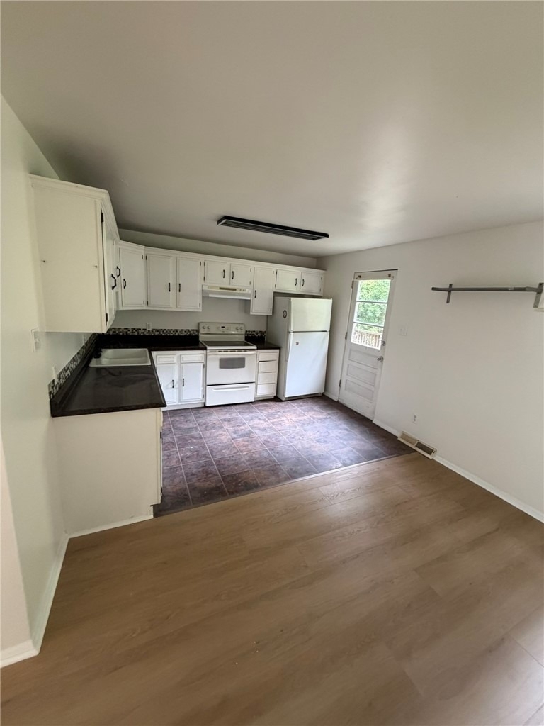 608 Broadhead Ave - Photo 8