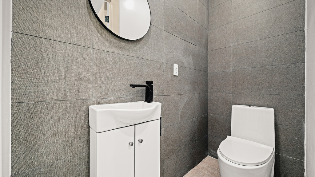 1482 Brooklyn Ave 11210 - Photo 4