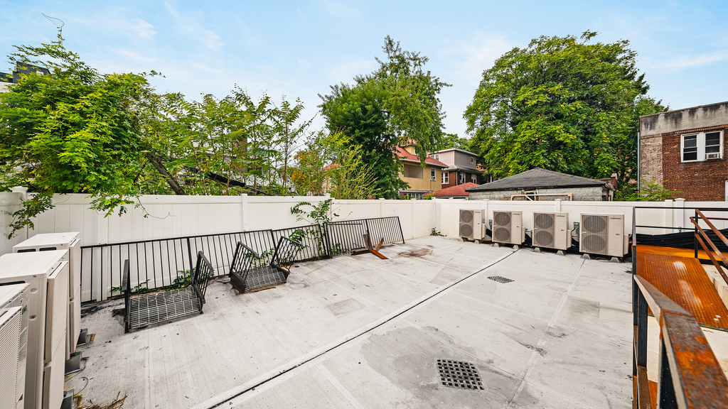 1482 Brooklyn Ave 11210 - Photo 2