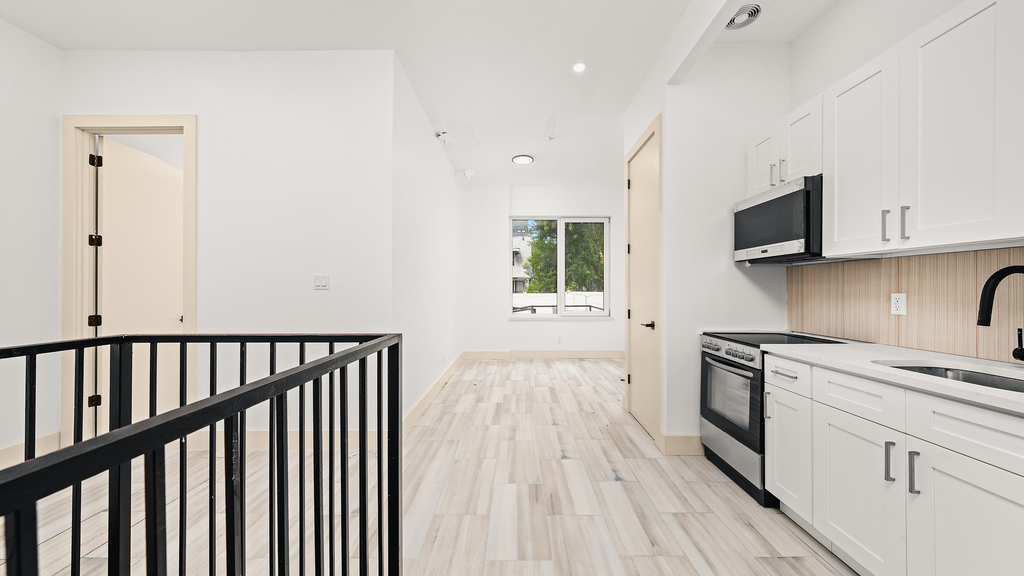 1482 Brooklyn Ave 11210 - Photo 7