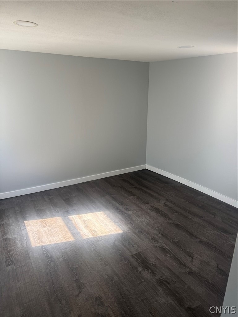 713 Emerson Avenue - Photo 13
