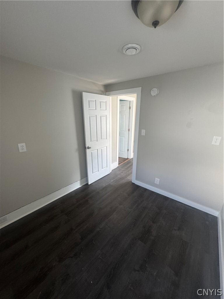 713 Emerson Avenue - Photo 15