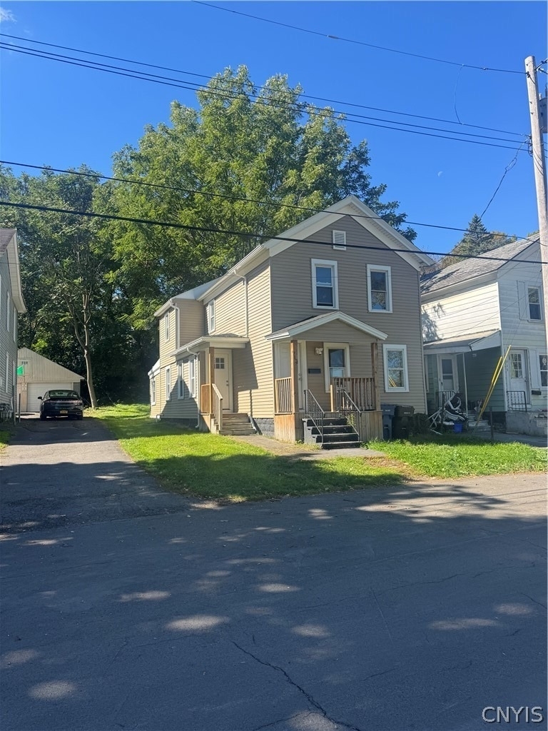 713 Emerson Avenue - Photo 0