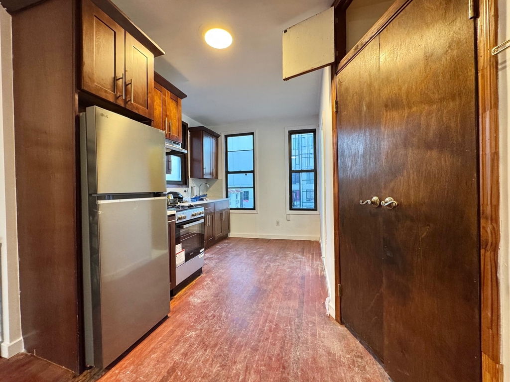 144 Suydam Street - Photo 7