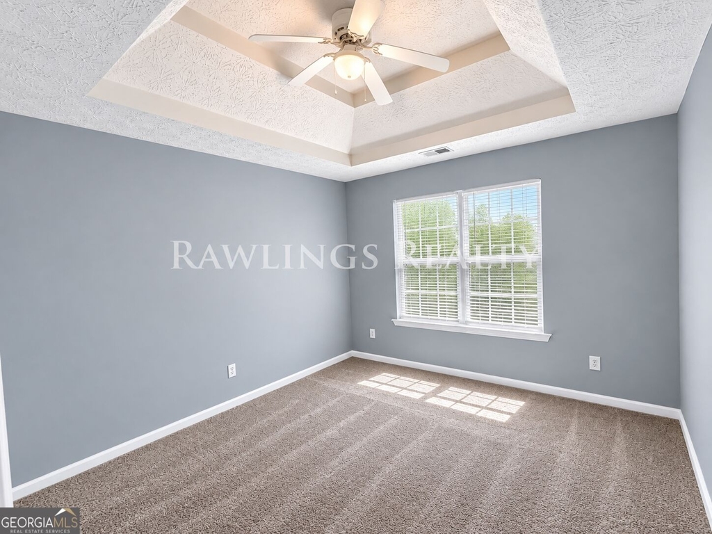 165 Concord Terrace - Photo 13
