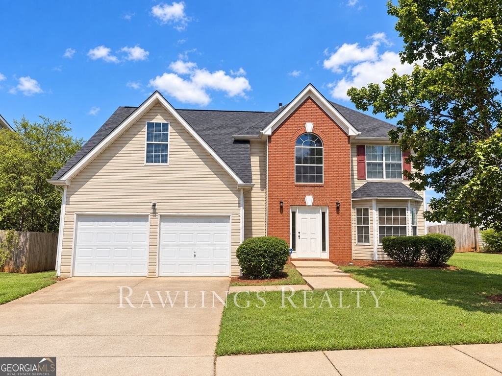 165 Concord Terrace - Photo 0
