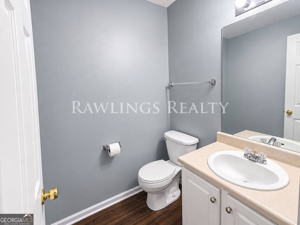 165 Concord Terrace - Photo 9