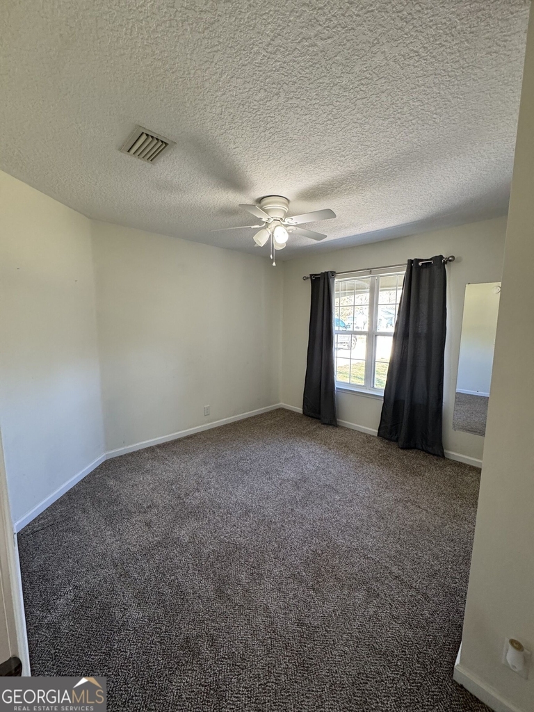 206 Acacia Drive - Photo 11