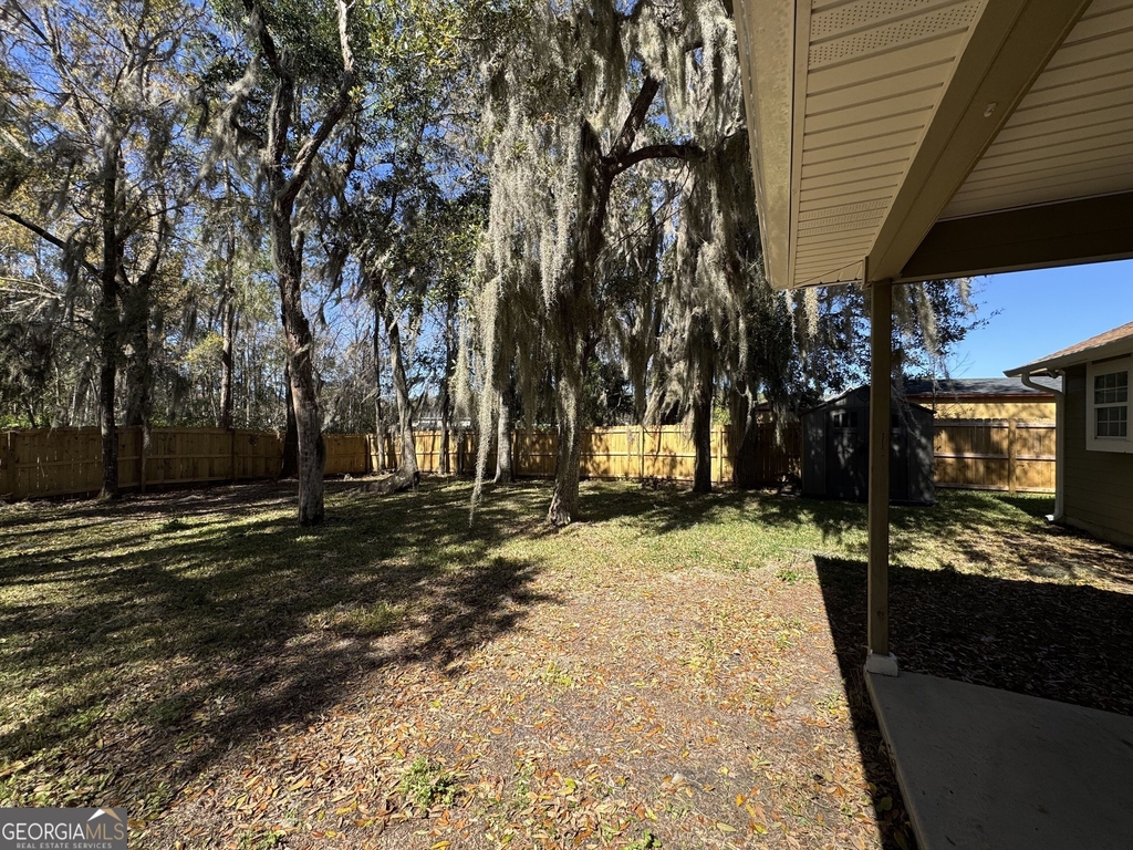 206 Acacia Drive - Photo 13