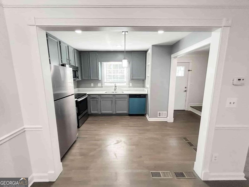 1044 Oaks Parkway Se - Photo 5