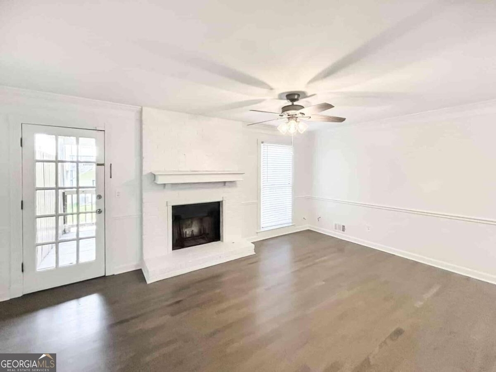 1044 Oaks Parkway Se - Photo 11
