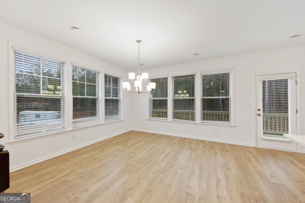 1576 Halstead Place - Photo 27