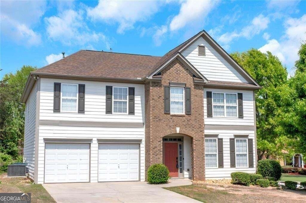 3152 Spruce Way - Photo 1