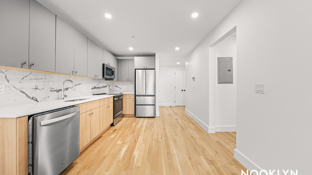 45 Lenox Rd 11226 - Photo 19