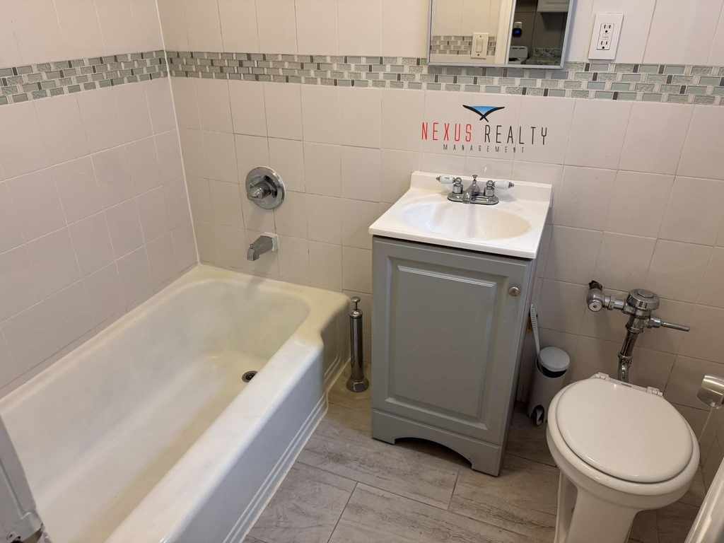60-11 44th Avenue - Photo 9